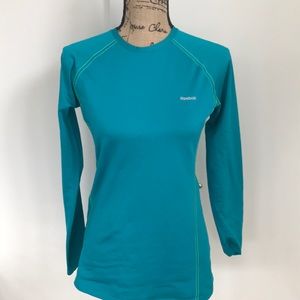 Reebok Play Dry Super Soft Insulated Athletic Top